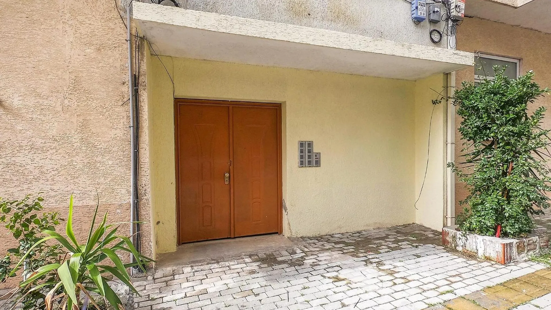 Seaspray Residence 718 Durres 0*,  Albania